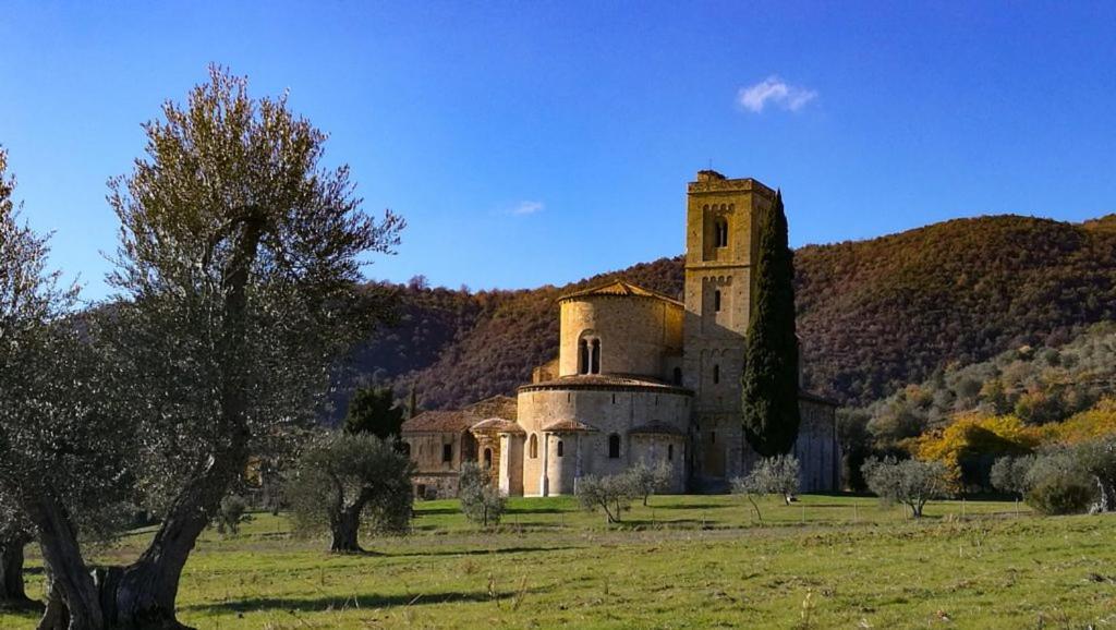 Villa Casa Maria - Dimora Di Charme Montalcino Exterior foto
